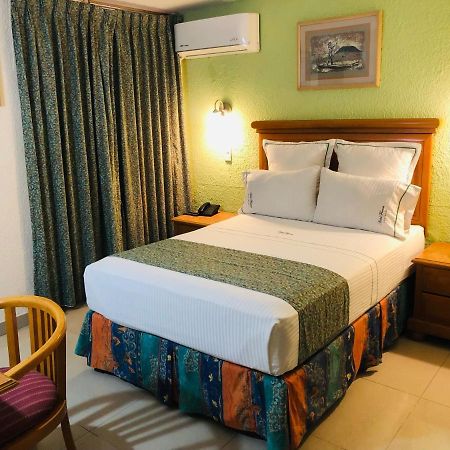 Hotel Francis Culiacán المظهر الخارجي الصورة